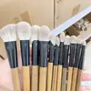 Piel de Zorro Ártico Sándalo Verde Pelo Animal Pincel de Maquillaje Pincel para Sombras de Ojos Pincel para Sombras de Nariz de Guadaña Detalle Iluminador Contorno Rubor Iluminador