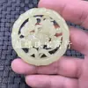 Pingente Vazado de Cigana Dourada de Jaspe Jade Hetian de Xinjiang Imitação Jade Xiu Imitação Jade Imitação Pingente Azul e Branco Marca de Jade Pingente para Carro