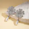 Collar Multicapa de Flor con Perlas de Imitación Incrustadas de Diamantes Estilo Barroco Europeo y Americano Retro Elegante Lujo Accesible Collar de Gama Alta para Mujeres