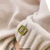 Botão de Metal Quadrado Vazado Moda Terno Casaco Trench Coat Camisa Tricô Cardigã Suéter Fivela Decorativa Costurada à Mão