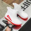 [Daifa] Botas de chuva masculinas estilo europeu e americano moda impermeável sapatos de pesca sola grossa resistente ao desgaste antiderrapante sapatos de borracha para cozinha masculino