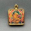 Estilo Xizang Thangka Caja Gabu Colgante de Acero de Titanio Colgante del Zodiaco Benmingfo Tarjeta de Buda Estilo Nacional Colgante Pequeño Thangka de Mano