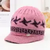 Gorro de invierno para mujeres de mediana edad y mayores, gorro de punto para uso en exteriores, forrado de forro polar para mayor calidez, grueso y acogedor, adecuado para mujeres mayores, gorro estilo pico de pato