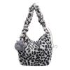 Bolso de piel con estampado de leopardo para otoño e invierno, nuevo bolso de mujer, moderno bolso de un solo hombro, bolso bandolera de gran capacidad, bolso de felpa para ir al trabajo.