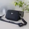 Bolsa de Ombro de Tecido Oxford de Grande Capacidade Nova Outono 2024 Bolsa de Lona Nova Primavera e Verão Bolsa Pequena de Armazenamento Bolsa Pequena Transversal
