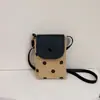 Bolsa de teléfono de alta gama para mujer, nueva y moderna 2026, bolso de hombro versátil para el día a día, bolso cruzado de lujo ligero y elegante