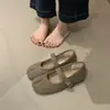 Zapatos Mary Jane de lana retro franceses con tacón oculto, zapatos de puntera partida tipo pezuña de cerdo, zapatos de boca poco profunda con felpa, zapatos de una sola pieza para mujer, zapatos cálidos de algodón