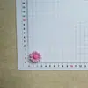 Nuevos accesorios coloridos brillantes de resina de girasol para clips de pelo de pegamento de crema DIY, fundas de teléfono, zuecos y accesorios de pulsera