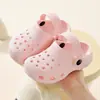 Zuecos de verano para niñas, sandalias de dibujos animados antideslizantes para interiores para niños, niños pequeños y bebés, aptas para usar en la playa al aire libre