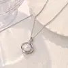 Colar Cruzado Transversal Pingente Feminino Corrente de Clavícula Totalmente Diamantado Design de Nicho Corrente de Pescoço Acessórios de Joia de Aço Titânio Corrente de Suéter