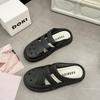 Pantuflas Baotou para Mujer Verano Nueva Moda Color Sólido Punta Redonda Pantuflas Huecas Casual para Exterior Suela Gruesa Pantuflas de Playa