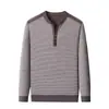 Sudadera para hombre con cuello alto de tres botones, nueva moda otoño 2026, sudadera base versátil de bloques de color casual para hombre, transfronteriza
