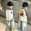 Blusa Plush Masculina Gola Meia-Alta Blocos de Cor Outono/Inverno Manga Longa Infantil Estilo Novo Quente para Crianças Médias/Grandes Raglan Versátil