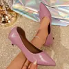 Sapatos de Salto Alto Single 2026 Novo Estilo Bico Fino Salto Agulha Boca Rasa Sapatos Femininos Cor Doce Couro Macio Sapatos Single Femininos Versátil Série de Cores Sólidas