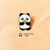 Broche pequeño de panda de dibujos animados, lindo pin de insignia de aleación japonesa, decoración de bolso, hebilla de pin, insignia de ropa personalizada, creativo