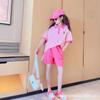 Camiseta de manga curta para meninas, verão 2025, roupas da moda para crianças de meia-idade, terno de verão da moda