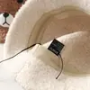 Venta al por mayor 25 Años Otoño e Invierno Nuevo Disparo Real Sombrero de Pescador Engrosado Estilo Extranjero Resistente al Frío Dibujo Animado Lindo Orejas de Oso Felpa