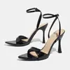 Sapatos Femininos de Salto Alto, Fornecimento Transfronteiriço da Europa e América, Cor Sólida, Emagrecimento, Afina a Cintura, Mule Bico Fino, Saltos Agulha, Sandálias da Moda para Todas as Estações