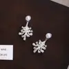 Elegantes Brincos de Pérola em Forma de Leque Fogos de Artifício Estilo Francês Minimalista Socialite Design de Personalidade de Nicho Luxo de Alto Padrão