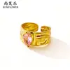 Comércio Exterior Mais Vendido Anel Aberto de Aço Inoxidável Gota d'Água Vermelha Diamante Rosa, Anel de Banda Larga de Luxo Leve de Alta Qualidade para Mulheres Venda por Atacado