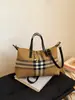 2026 Nueva Bolsa Tote de Gran Capacidad Casual Versátil Bolso Grande de Hombro Único Bolsa de Compras de Tela a Rayas Bolso Grande para el Viaje Diario de Mujer