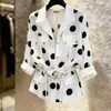 Camisa branca com poás estilo francês, gola, acinturada, para mulheres, nova coleção de verão 2026, manga longa, top versátil que afina a silhueta