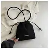 Nuevo Mini Bolso Cubo 2025, Bolso Cruzado Versátil de Color Sólido Simple, Diseño de Nicho, Clásico Versátil para el Trabajo y los Viajes Diarios