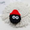 Llavero pequeño de bola de carbón, colgante de peluche, diseño de Thousand y Chihiro Girl, bonito bolso escolar, muñeca de dibujos animados colgante, pequeño regalo.