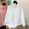 Foto real de camisa de mujer rosa bordada de manga larga, nuevo top bordado ajustado de otoño 2026, camiseta básica de algodón puro