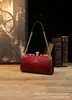 Bolso de Mano Minimalista Popular Europeo y Americano de Charol Borgoña con Cadena, Bolso de Hombro Elegante para Mujer, Bolso de Lujo Ligero para Mujer al por Mayor
