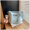 Moda Transfronteriza Nicho Bolsos Retro para Mujer, Nuevo Estilo Primavera Casual Versátil Bolso Cruzado, Bolso de Mano con Sensación de Alta Gama Bolso Cubo