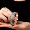 El carácter pie de plata plata 999.9 sello hecho a mano corte incrustado pez dorado juega hoja de loto pulsera pulsera vieja arte retro