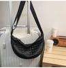 Bolsa Pequena Transfronteiriça Estilo Coreano Famosa na Internet Nova Bolsa Transversal Design de Costura de Carro Bolsa de Ombro Versátil Bolsa Esportiva de Bolinho