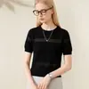 Camiseta Personalizada Nova de Tencel Resistente Jacquard Embossado Vazado de Manga Curta para Mulheres, Top de Malha Soltinho Fino de Verão com Gola Redonda