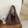 Bolso tote minimalista transfronterizo, nuevo modelo otoño 2026, casual de gran capacidad, moderno, versátil, bolso de hombro texturizado