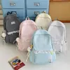 Mochila Fresca Estilo Coreano com Estampa Xadrez e Bolinhas com Acabamento em Renda, Pequena Mochila Escolar para Meninas, Adequada para Alunos do Ensino Fundamental II e Médio, Bolsa para Mulheres que se Deslocam