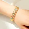 Pulseira Feminina Luxuosa com Artesanato de Esmalte Vintage, Design Vazado de Flor de Peônia, Pulseira Aberta, Anel Colorido de Alto Padrão Atacado