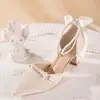 Zapatos dulces y lindos de estilo femenino para citas, zapatos de amor a primera vista 2024, cómodos para los pies, combínalos con faldas, zapatos de mujer de moda, versátiles