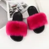 Novas Chinelos da Moda Transfronteiriços Chinelos de Pelúcia Moda Feminina Verão Chinelos de Pelo Sintético Sapatos de Praia de Pelo Sintético de Raposa