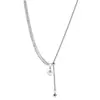 Estilo Minimalista Otoño e Invierno Collar Versátil para Mujer, Cadena Metálica de Lujo Ligero para Suéter, Accesorio de Cadena Versátil de Nicho para Sudadera