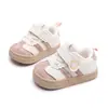 Zapatos para Caminar para Bebé Nuevos Primavera/Otoño 2026 Suela Suave Antideslizante Zapatos para Bebé Transpirables Unisex Zapatos Estables para Gatear