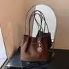 Nueva colección de invierno: bolso de hombro moderno y minimalista, gran capacidad, adecuado para estudiantes, para ir al trabajo y para el uso diario; bolsa de mano estilo retro