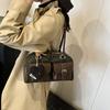 Bolso de mano de lana Advanced Sense Niche para mujer, estilo retro, moderno, de hombro, combinable, para el trabajo, 2024