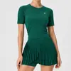 Conjunto de Roupas de Yoga Transfronteiriço para Mulheres no Verão, Ajuste ao Corpo, Respirável, Secagem Rápida, Saia Esportiva para Fitness e Corrida, Conjunto de Duas Peças