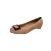 Moda hebilla cuadrada de ágata interior de ante de oveja para aumentar altura 2026 otoño tacón bajo cuña punta redonda piel genuina zapatos bajos de una sola pieza para mujer