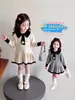Vestido de Tricô Estilo Academia para Meninas Primavera e Outono Novo Estilo Vestido Estiloso para Bebê Menina Vestido Plissado de Lã Infantil
