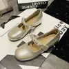 Lindos Sapatos Estilo Ballet 2026 Novo Modelo Sapatos Individuais com Saia de Fada Estilo Francês e Sapatos Mary Jane Perolados para Mulheres