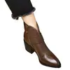 Botas estilo Martin de corte bajo, punta cuadrada, tacón grueso, forro de felpa, cuero suave, adelgazantes, nuevas de invierno 2026, botas de algodón de tacón medio