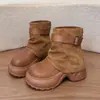 Botas Femininas Plataforma Estilo Martin 2026 Novas Outono/Inverno Com Pelúcia Aumentadoras de Altura Botas Curtas Botas Femininas Arredondadas Aumentadoras de Altura com Botas para Saia