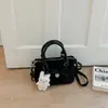 Bolso bandolera con lazo, nuevo bolso de mano de verano para ir al trabajo, bolso versátil para mujer 2026, bolso cuadrado pequeño, bolso tipo almohada moderno y dulce